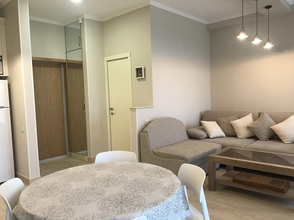 Piazza Apartment Batumi Ngoại thất bức ảnh