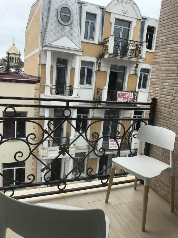 Piazza Apartment Batumi Ngoại thất bức ảnh